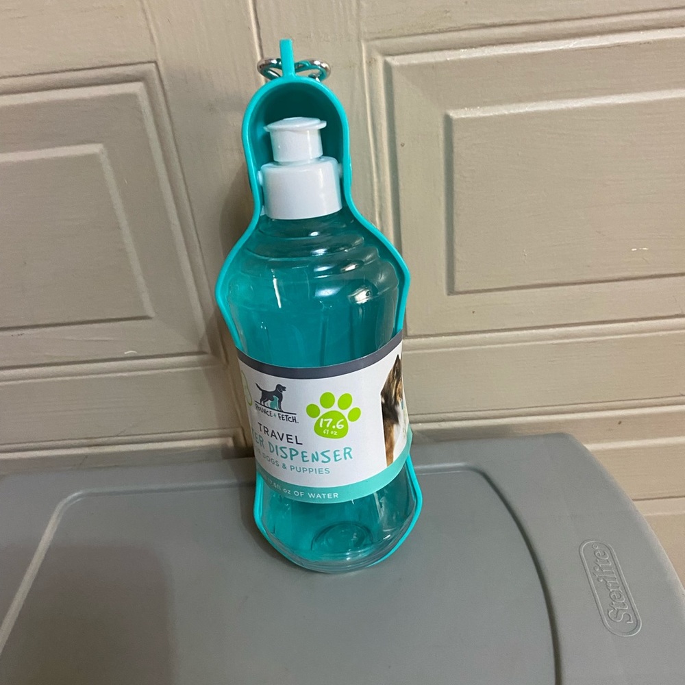 - Brand New Pet Water Bottle Flip To Open.17.6 Oz.